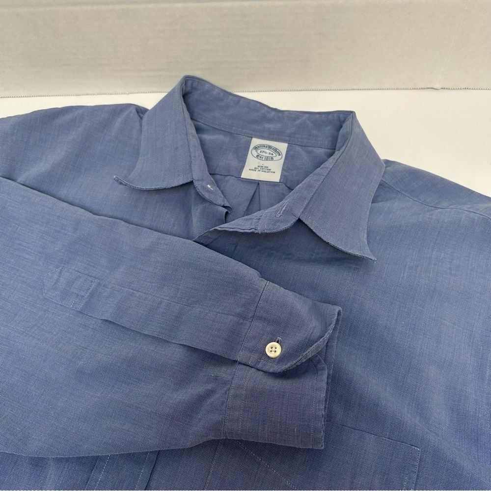 Brooks Brothers Slim Fit All Cotton Blue Shirt size 17 1/2 x 34